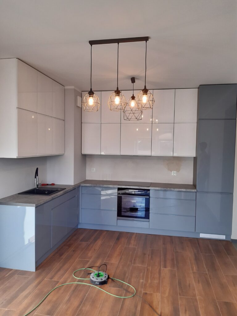 Kuchnia na wymiar , meble